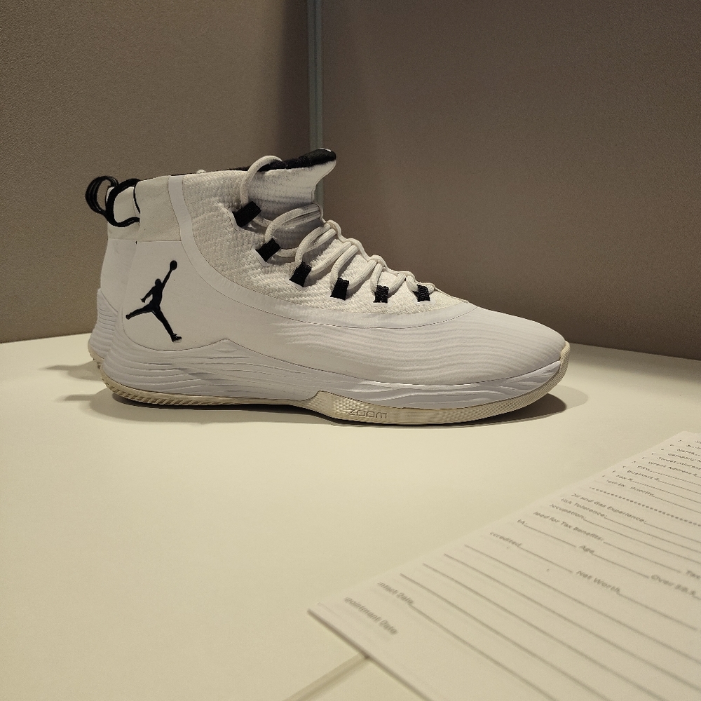 *SOLD* Air Jordan Ultra Fly 2 Mens sz 13